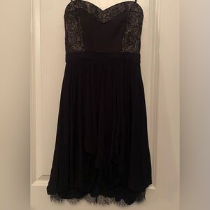 BCBG Max Azria womens XXS black dress with gold at bodice, lined, boning at bust